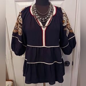 ENTO Blouse with Embroidery